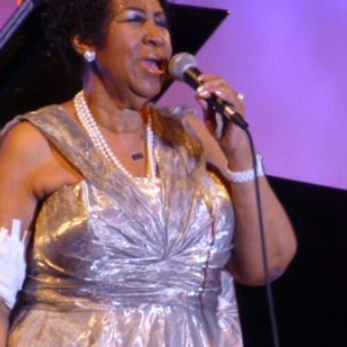 Respect for Aretha: Fans Put 18 Singles, 17 Albums with the Queen of Soul On iTunes Charts